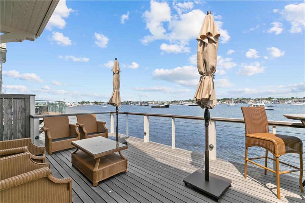19 Defenders Row, Unit#19, Newport