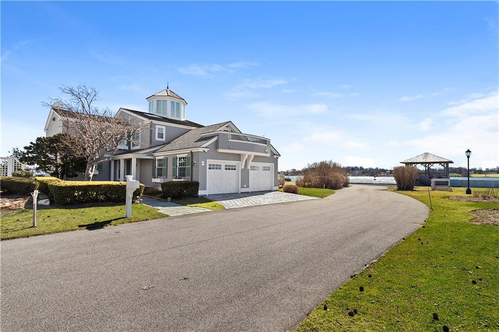 19 Defenders Row, Unit#19, Newport