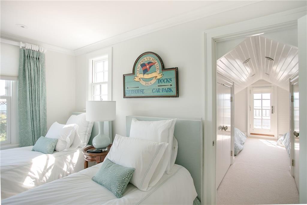 19 Defenders Row, Unit#19, Newport