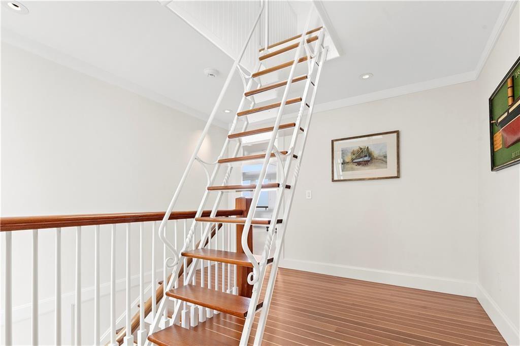 19 Defenders Row, Unit#19, Newport