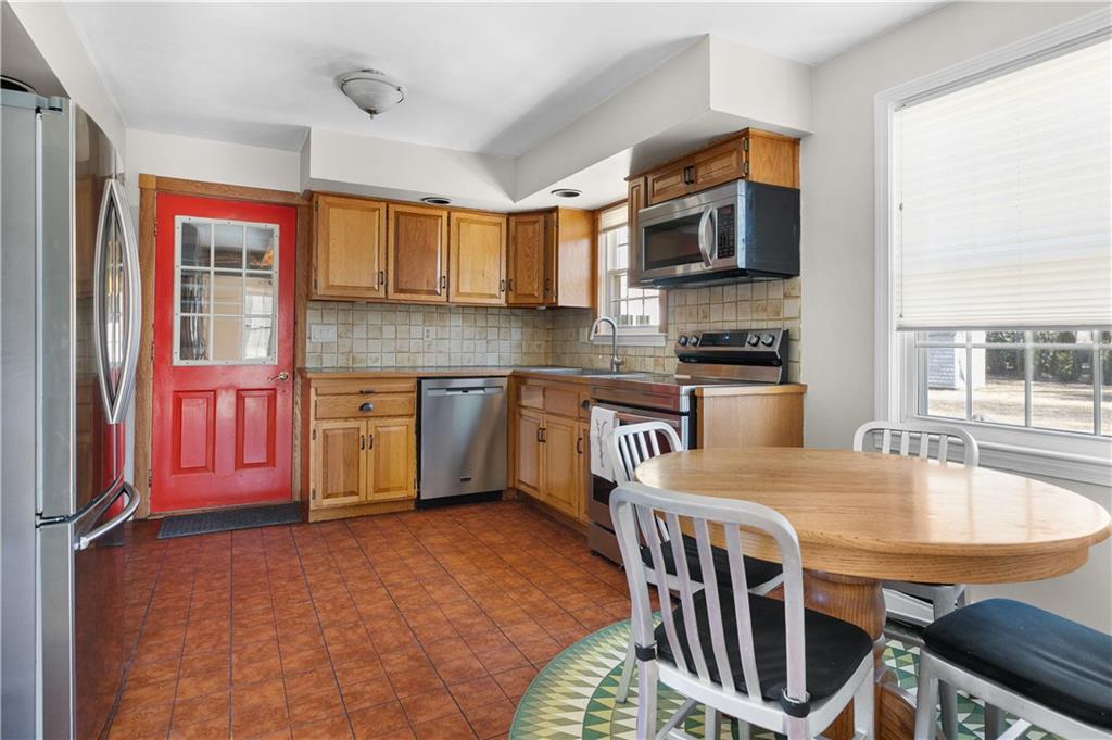 7 Champlin Terrace, Middletown