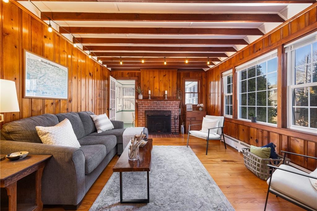115 Lake Avenue, South Kingstown