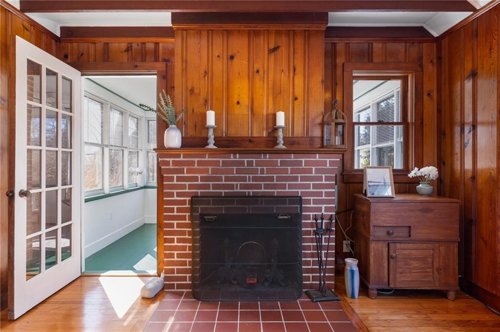 115 Lake Avenue, South Kingstown