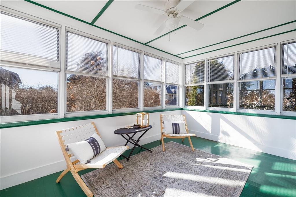 115 Lake Avenue, South Kingstown