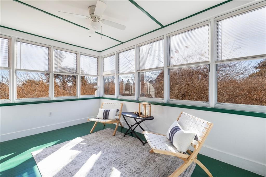 115 Lake Avenue, South Kingstown