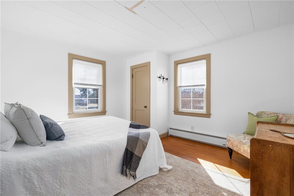 115 Lake Avenue, South Kingstown