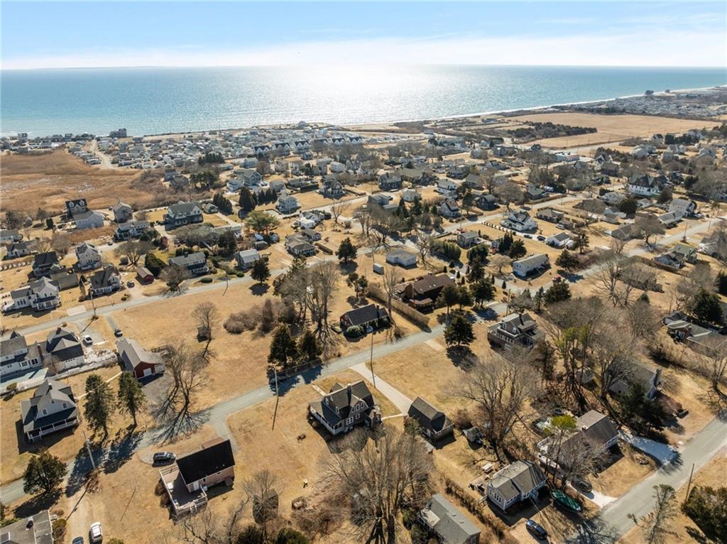 115 Lake Avenue, South Kingstown