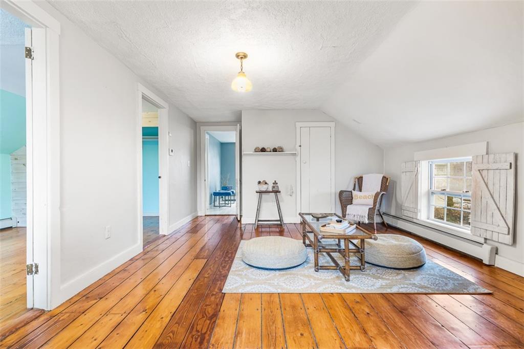 34 Wheaton Street, Warren