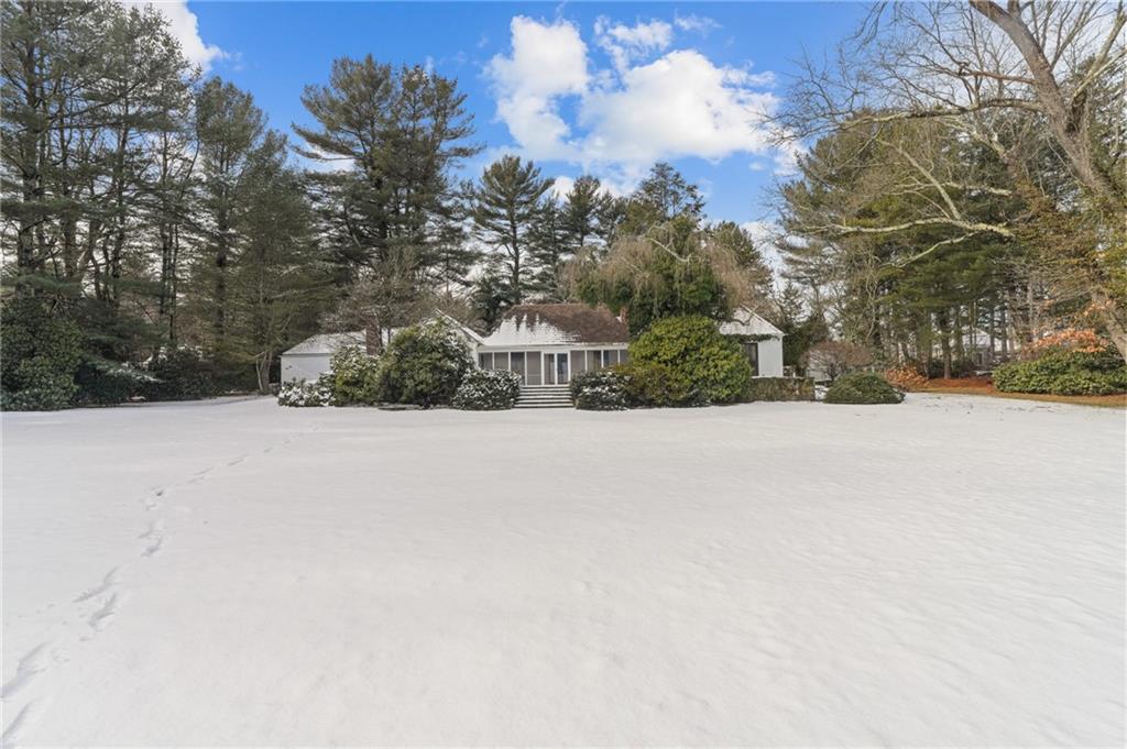 436 Love Lane, Warwick