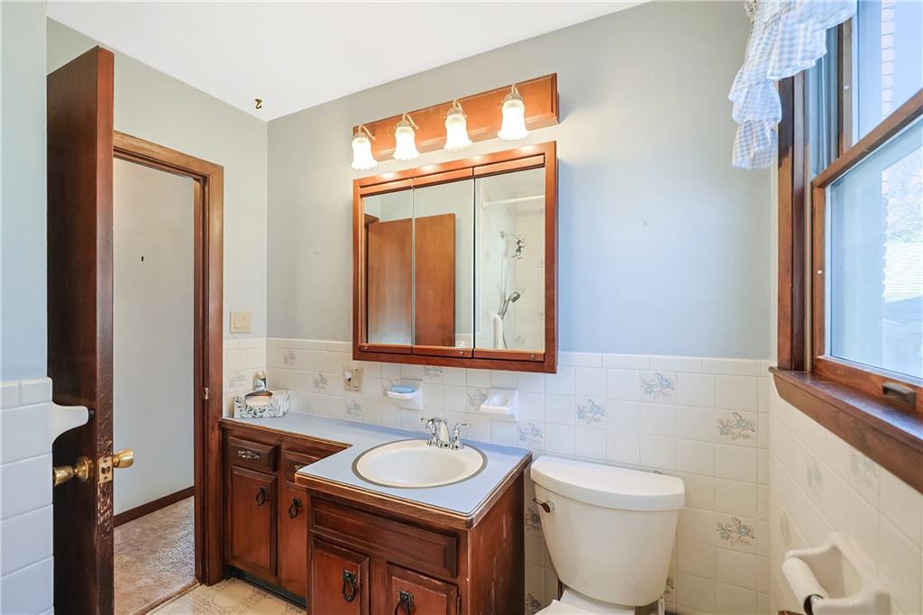 124 Beech Avenue, Tiverton
