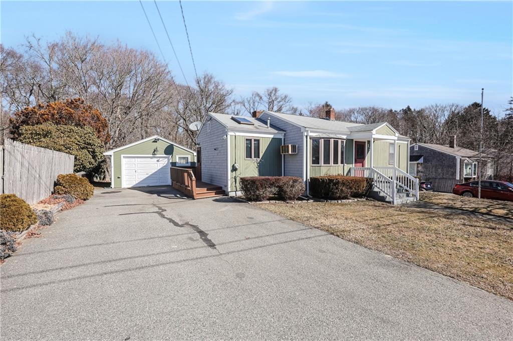 124 Beech Avenue, Tiverton