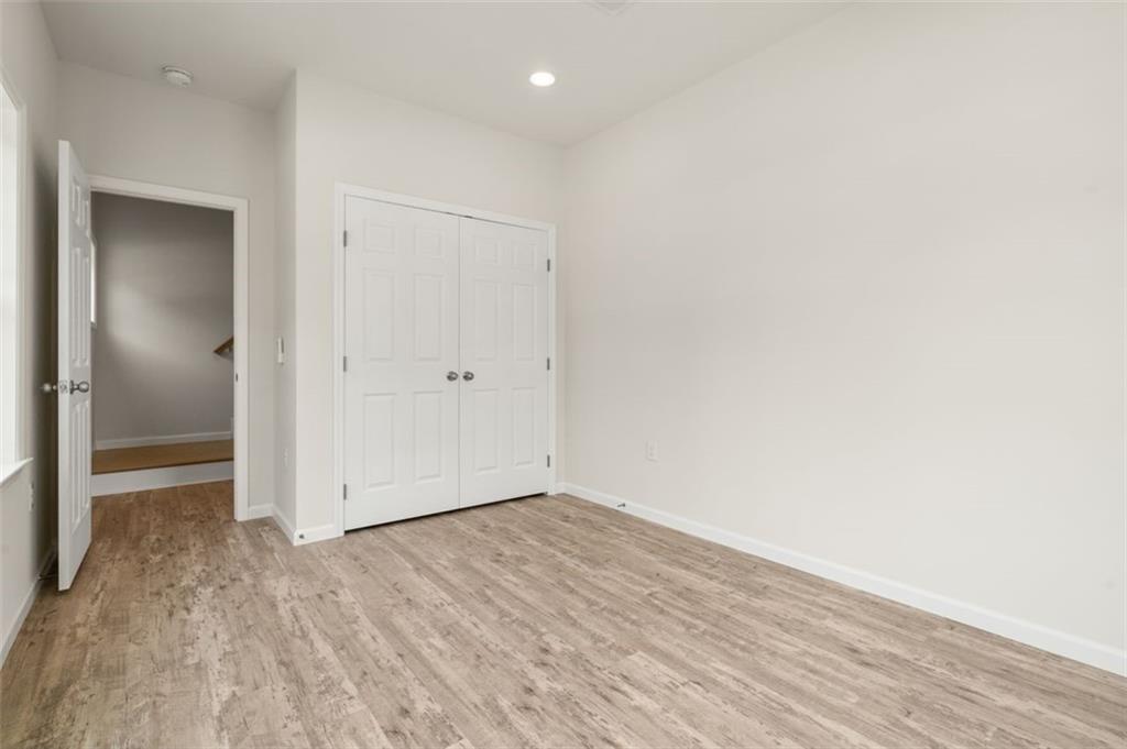 24 Wanda Street, Unit#b, Narragansett
