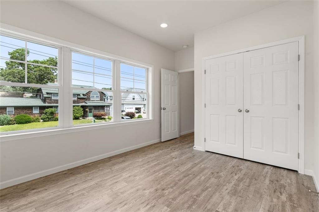 24 Wanda Street, Unit#b, Narragansett