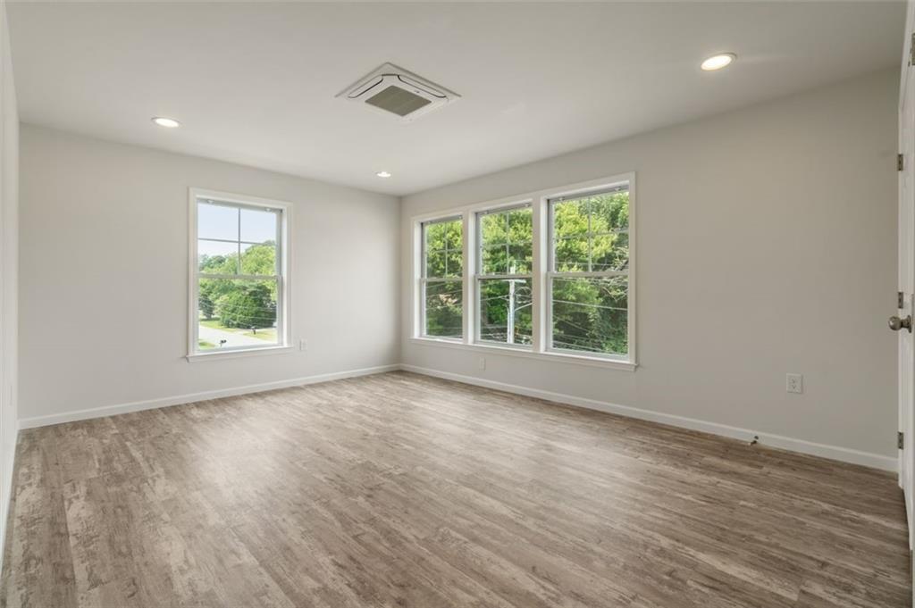 24 Wanda Street, Unit#b, Narragansett