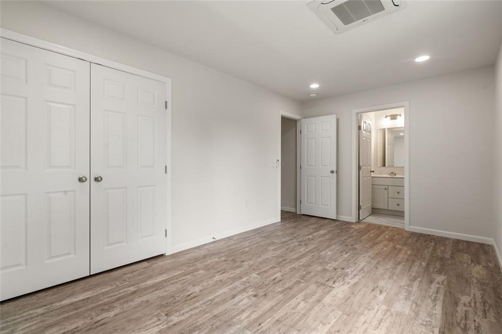 24 Wanda Street, Unit#b, Narragansett