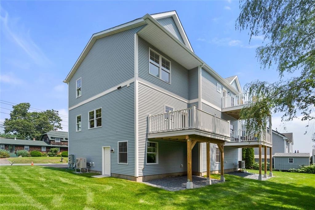 24 Wanda Street, Unit#b, Narragansett