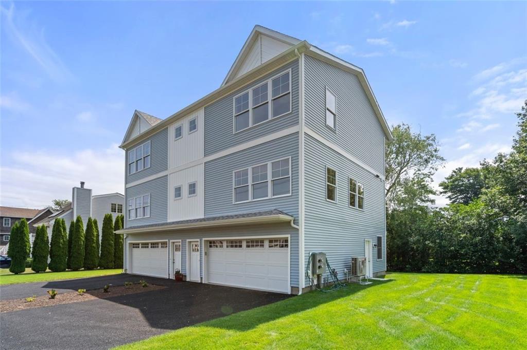 24 Wanda Street, Unit#b, Narragansett