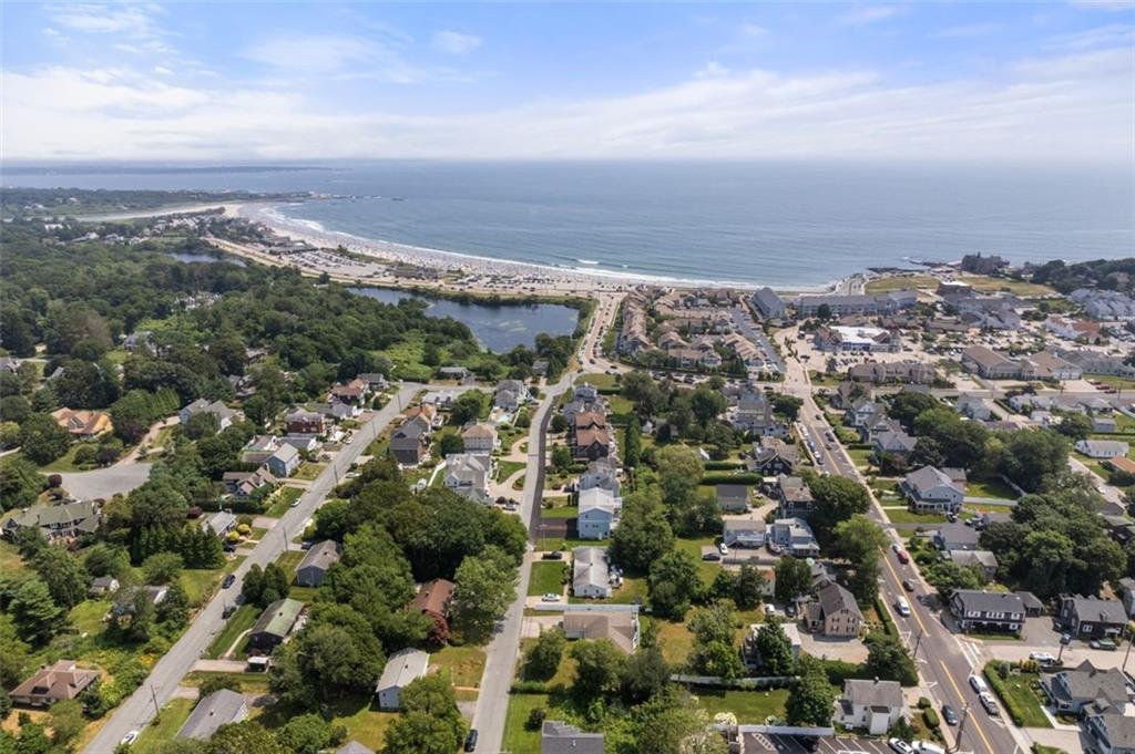 24 Wanda Street, Unit#b, Narragansett