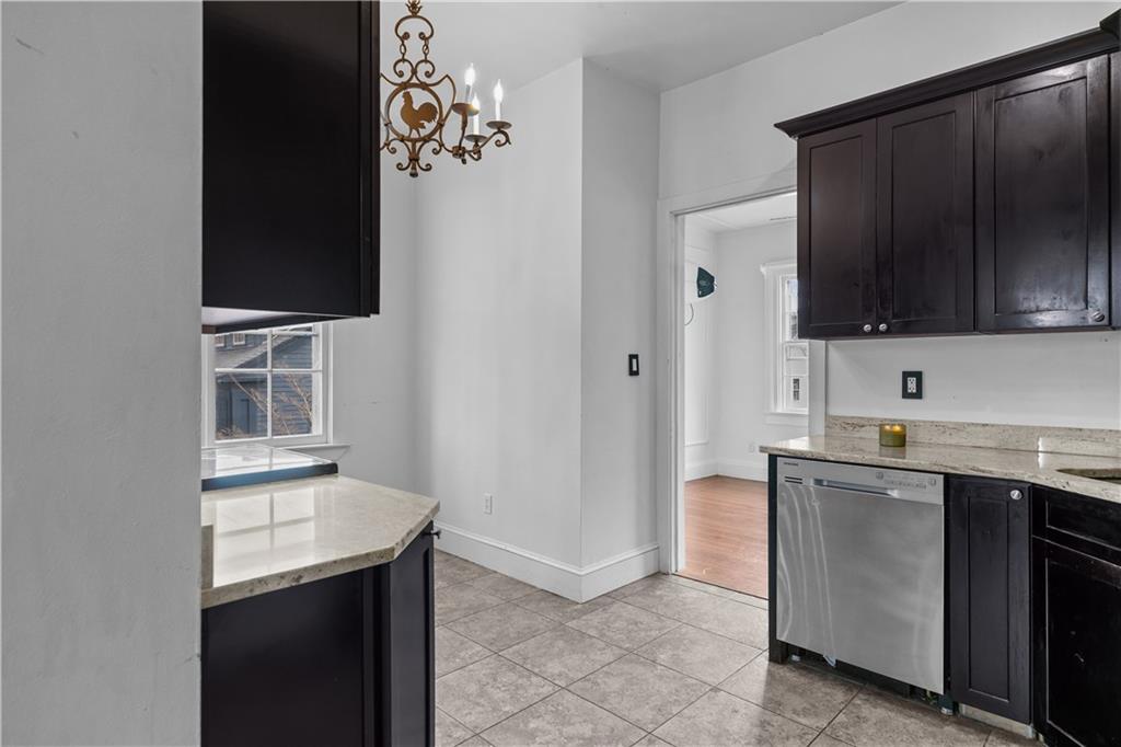 12 Mount Vernon Street, Unit#4, Newport