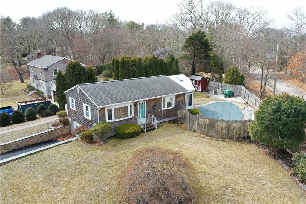 14 Memory Lane, Westerly