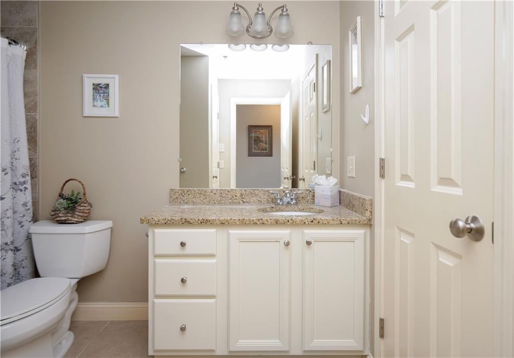 15 Saw Mill Drive, Unit#204, North Kingstown