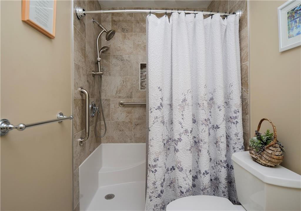 15 Saw Mill Drive, Unit#204, North Kingstown