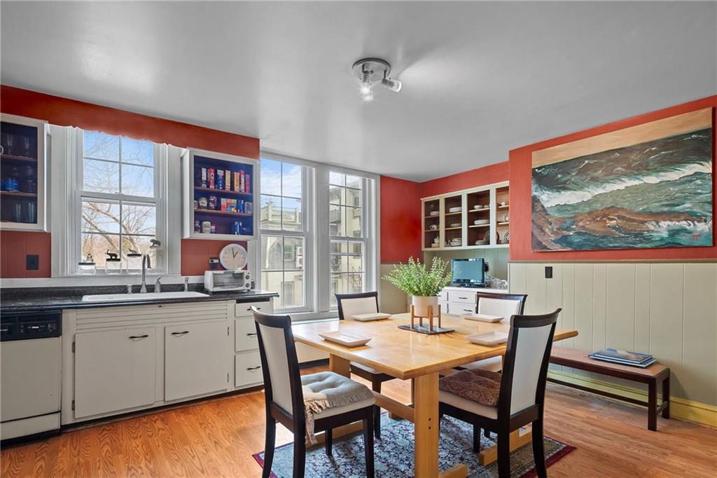 26 Brinley Street, Unit#2, Newport