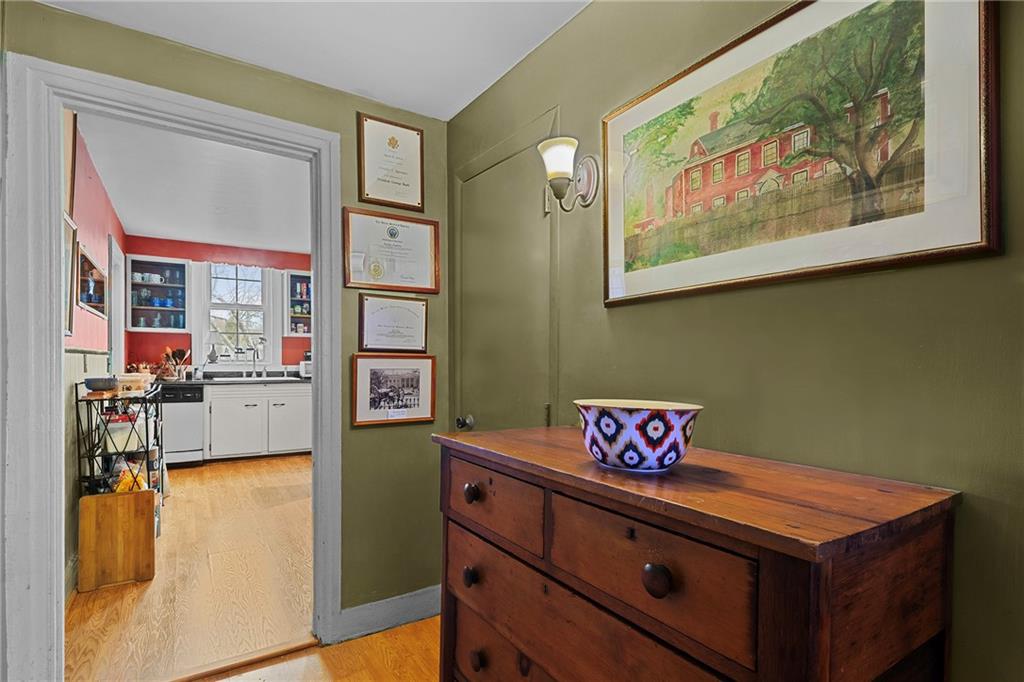 26 Brinley Street, Unit#2, Newport