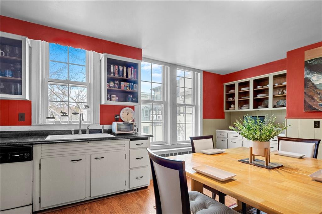 26 Brinley Street, Unit#2, Newport