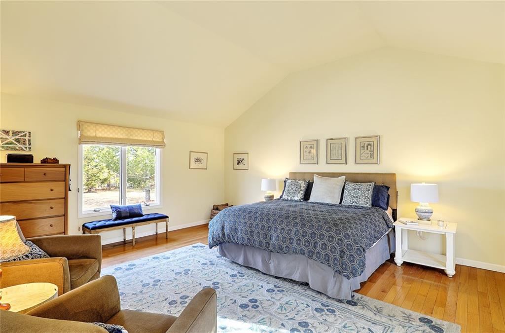 9 N Essex Drive, Westerly