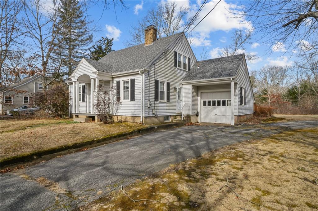 626 Alton Carolina Road, Charlestown