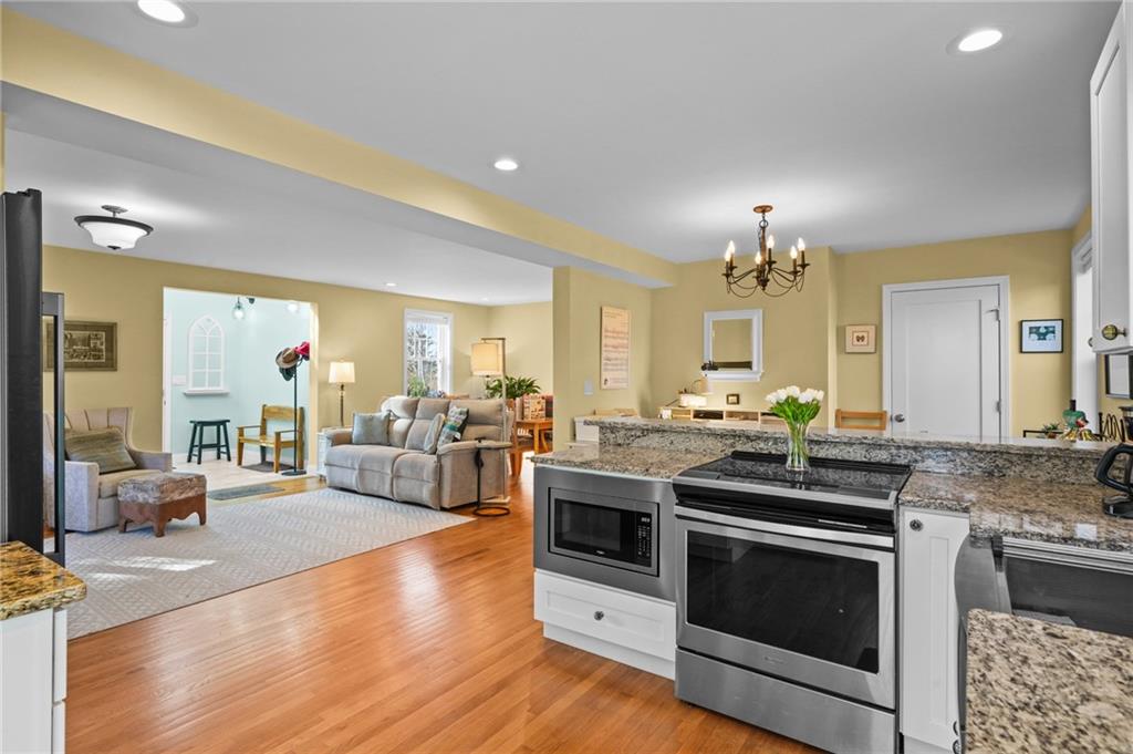 43 Patton Avenue, South Kingstown