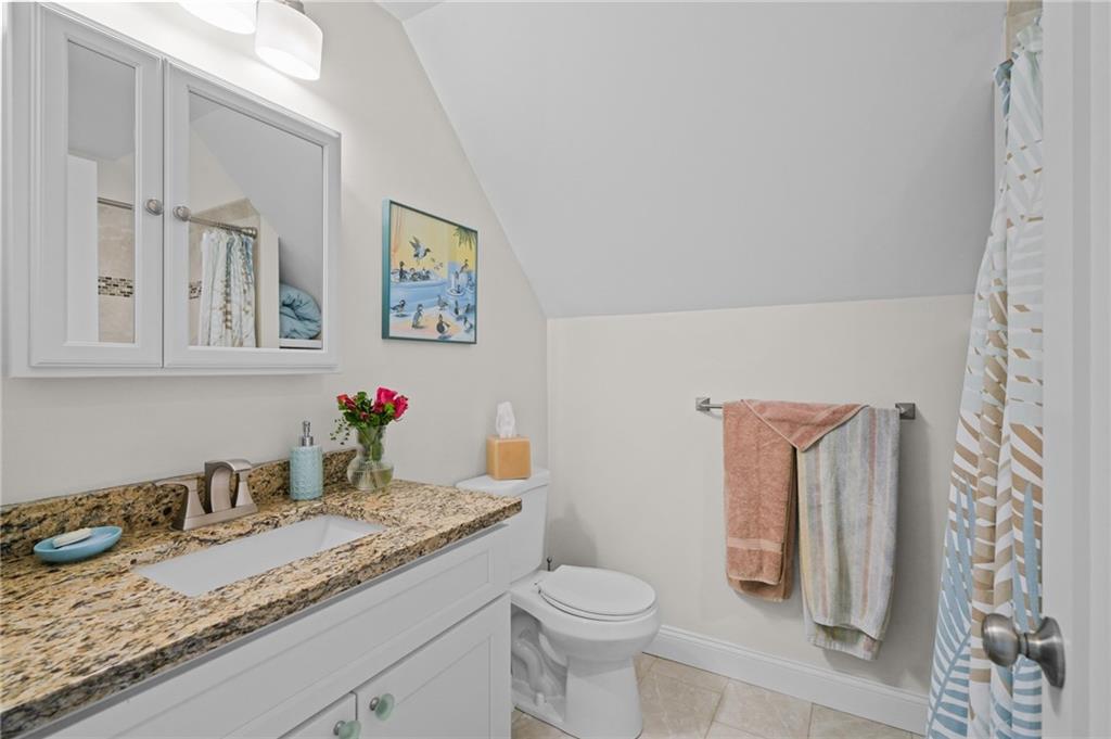 43 Patton Avenue, South Kingstown