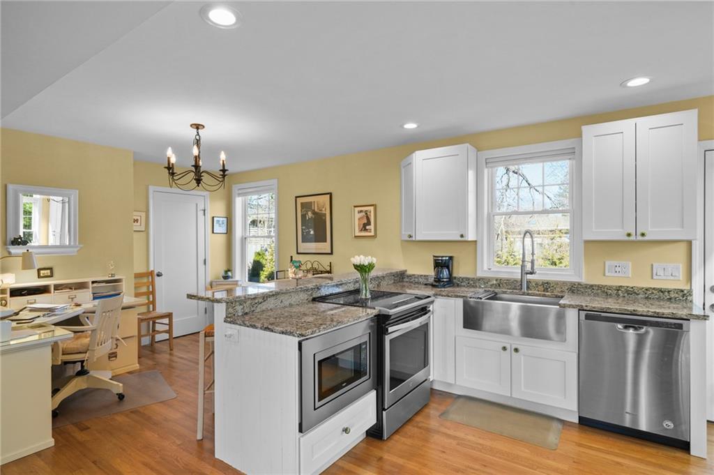 43 Patton Avenue, South Kingstown