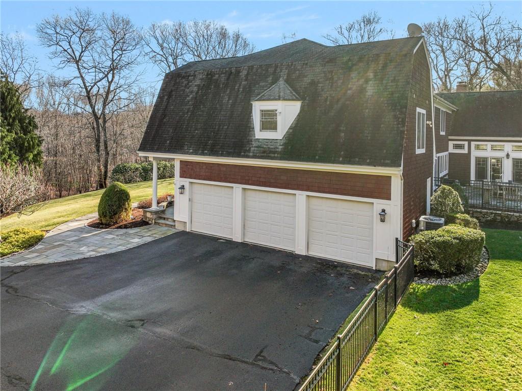 50 Pheasant Drive, East Greenwich