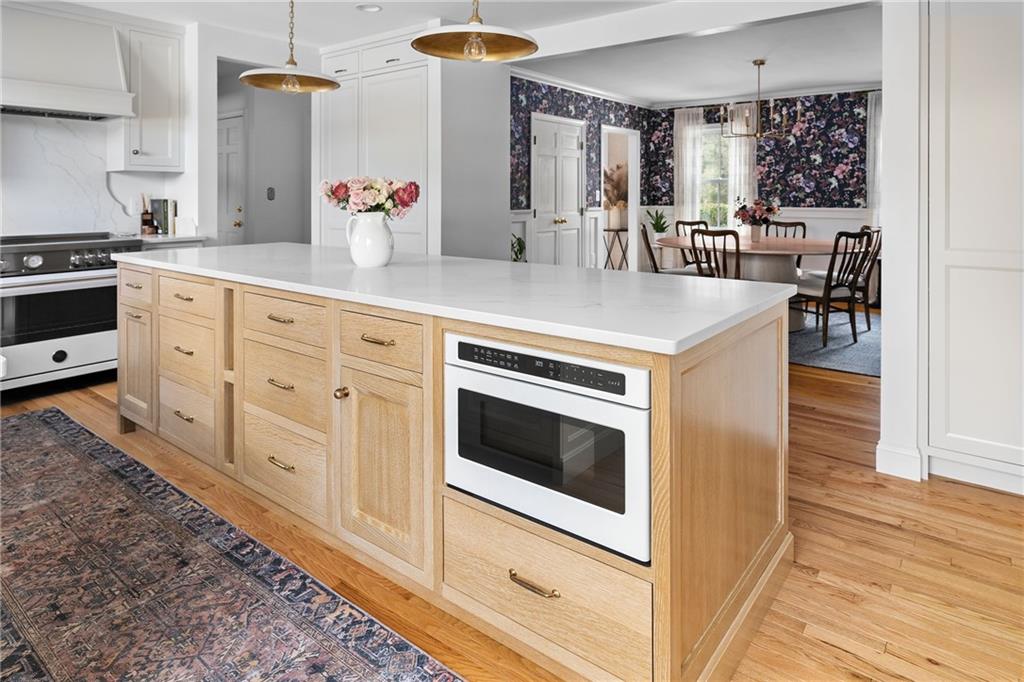 851 North Quidnessett Road, North Kingstown