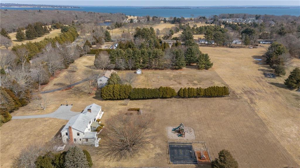 851 North Quidnessett Road, North Kingstown