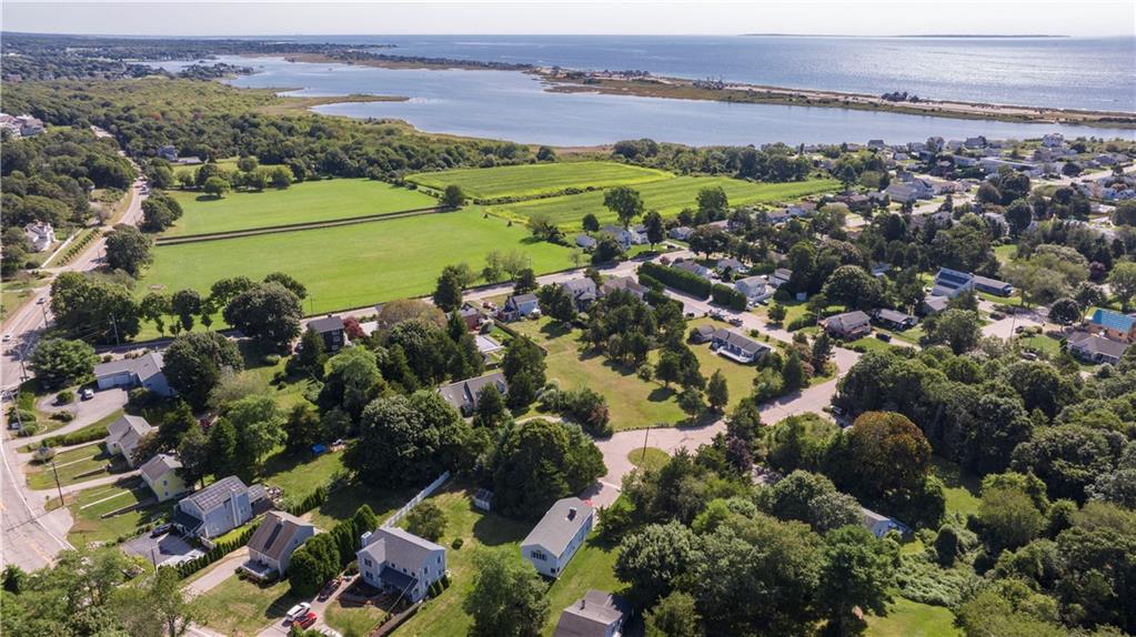 87 Montauk Avenue, Westerly