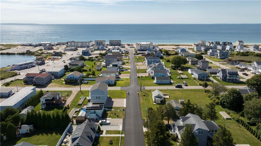 87 Montauk Avenue, Westerly