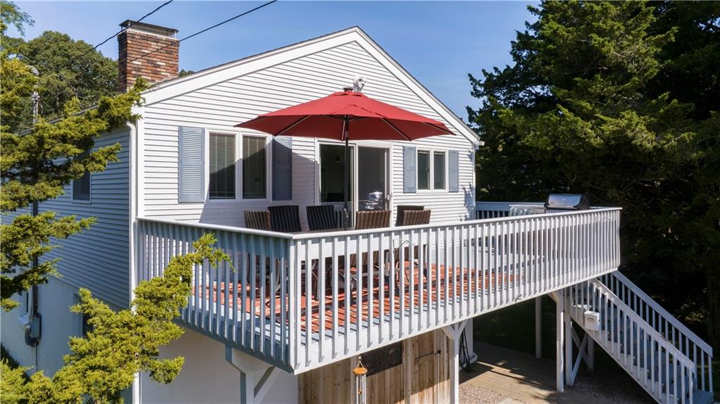 87 Montauk Avenue, Westerly