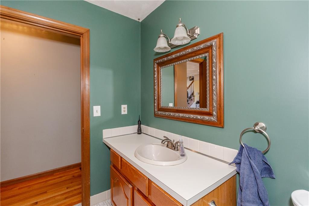 4 Robert Circle, Johnston