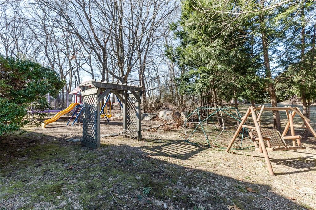4 Robert Circle, Johnston