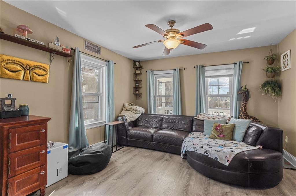 9 Washburn Avenue, East Providence