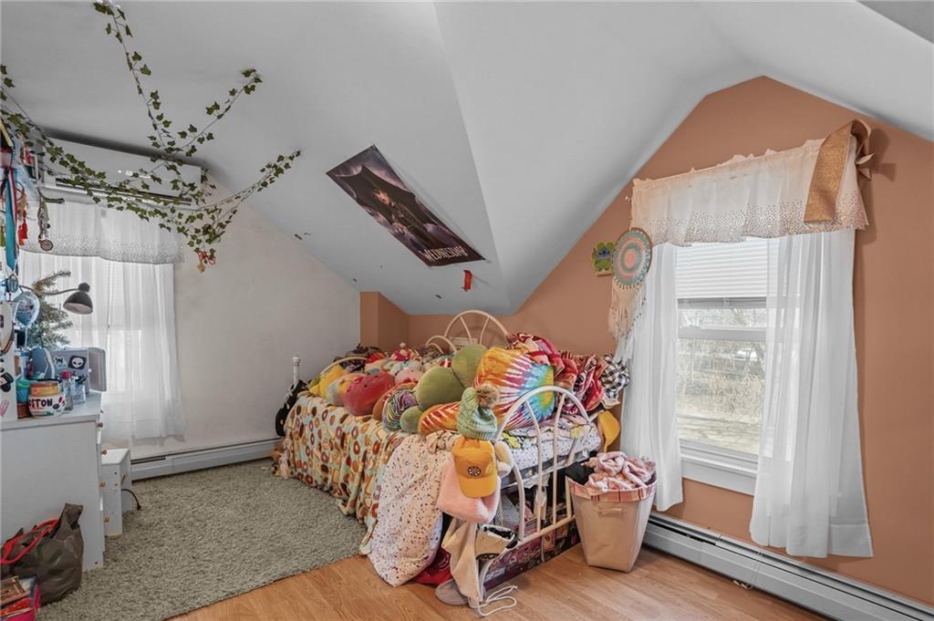9 Washburn Avenue, East Providence