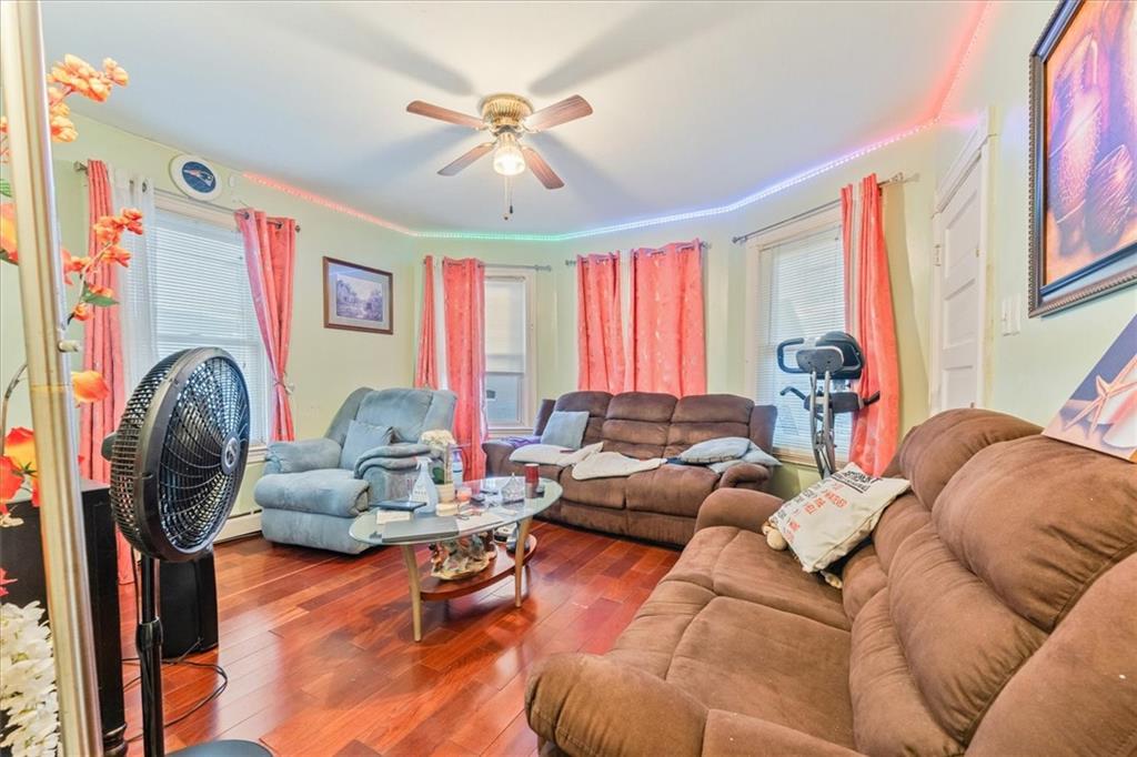 79 Hadwin Street, Central Falls