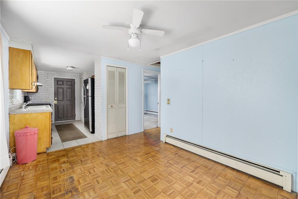 33 Vineland Avenue, East Providence