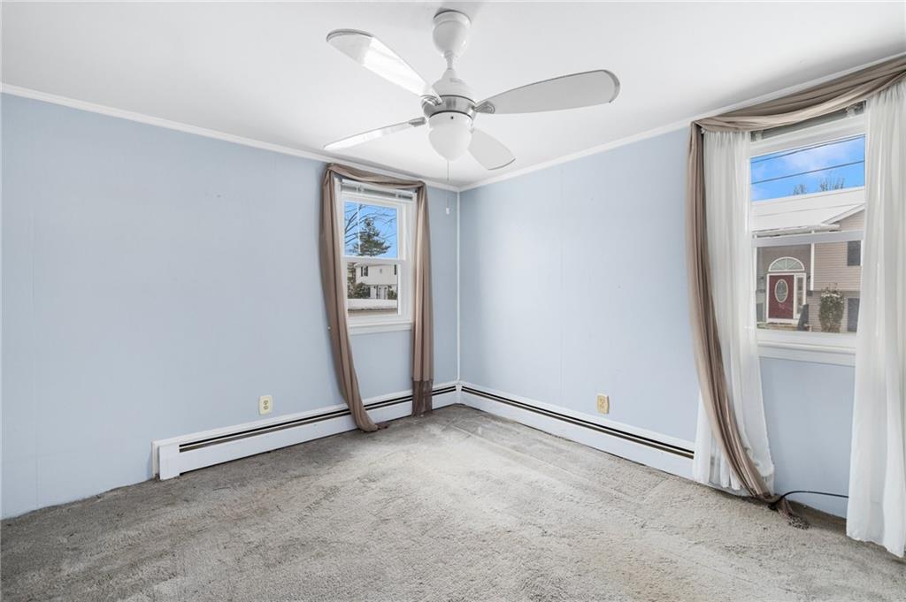 33 Vineland Avenue, East Providence