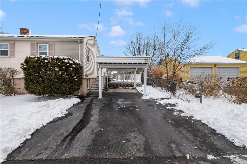 33 Vineland Avenue, East Providence