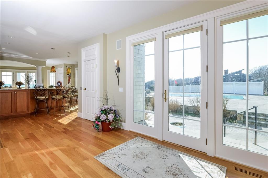 41 Castle Hill Avenue, Newport