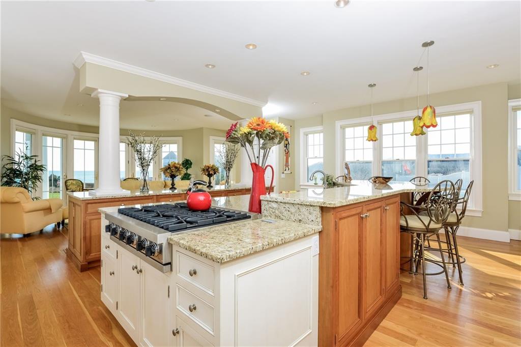41 Castle Hill Avenue, Newport